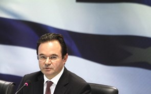 Ex-ministro grego condenado com pena suspensa