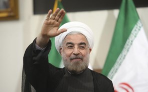Rohani adverte Trump: Conflito com o Irão será a 'mãe de todas as guerras'