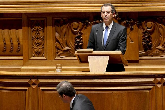 Orçamento agrava tensão entre PS e Governo