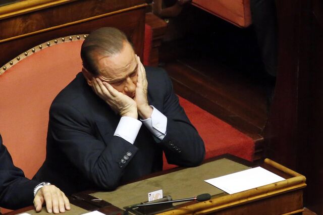 Berlusconi fora do jogo. Cinco Estrelas e Liga a caminho de uma coligação