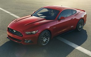 Ford desvenda novo Mustang para a Europa