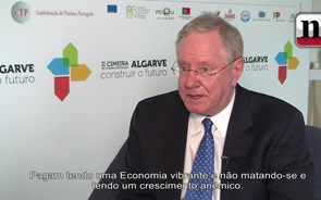 Steve Forbes: 'Livrem-se da troika'