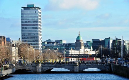 S&P optimista com saída da Irlanda do programa de resgate