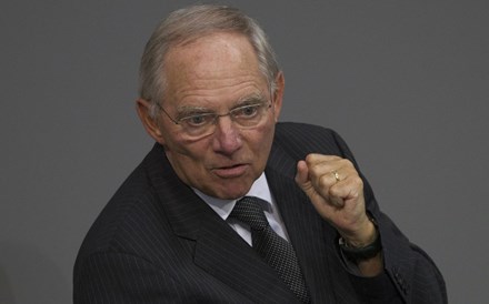 Schäuble defende que a Alemanha e a Europa devem 'reforçar o investimento'