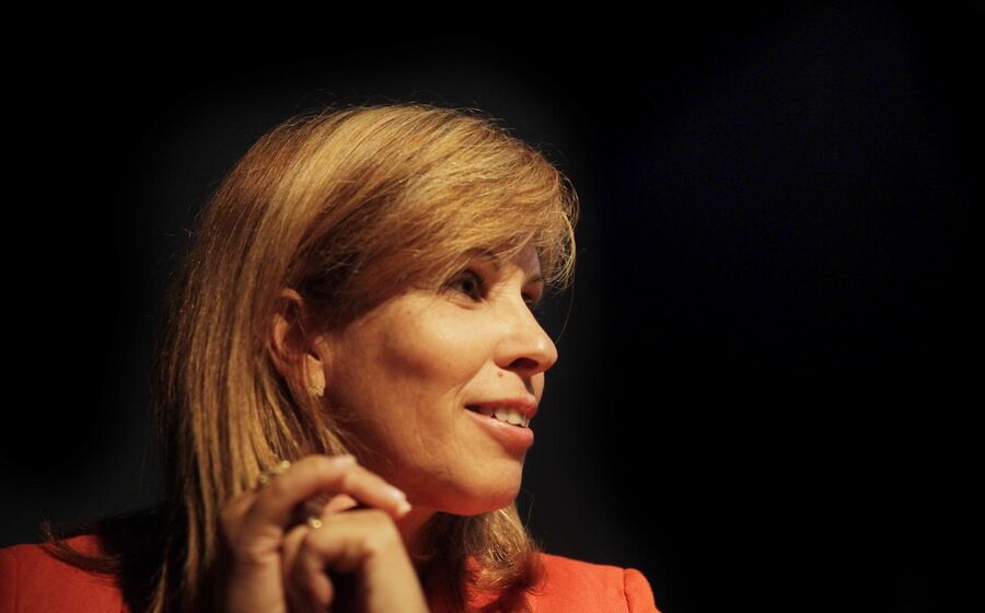 Fátima barros