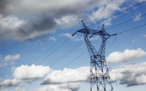 apDC “exige” que Governo baixe IVA da electricidade para 13%