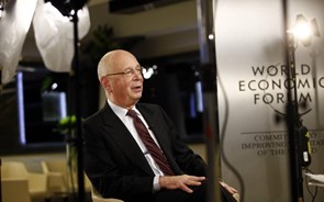 Meio século depois, fundador do fórum de Davos abandona liderança 
