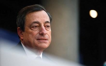 Draghi tenta passar mensagem de tranquilidade para os mercados 