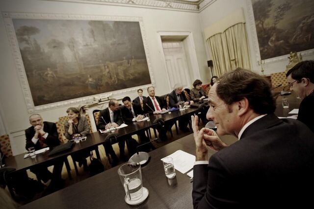 Eurodeputados querem que inquérito chegue a tempo do cautelar 