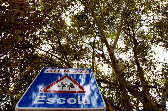 PSD, CDS e PS travam alargamento ao privado das faltas dos pais no primeiro dia de escola