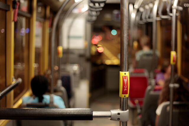Carris e Metro de Lisboa mantêm preço dos passes em Janeiro