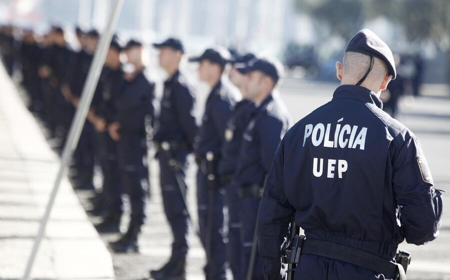 policia