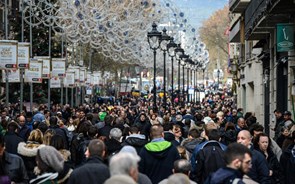 Eleições autonómicas espanholas serão decididas pelos indecisos