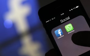 Bruxelas dá luz verde à compra da WhatsApp pelo Facebook