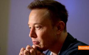 What Elon Musk’s Secret Meeting With Apple Means
