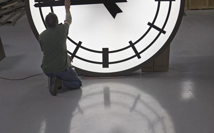 Países querem mais tempo para debater mudança de hora