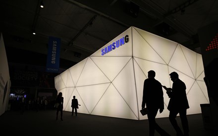 Colombo entra noutra galáxia com primeira loja da Samsung 