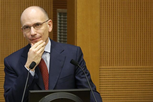 Primeiro-ministro italiano diz que não se demite e desafia Renzi