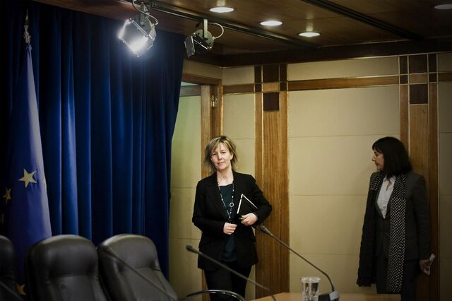 Saída da troika exige 'almofada' que tem um preço 