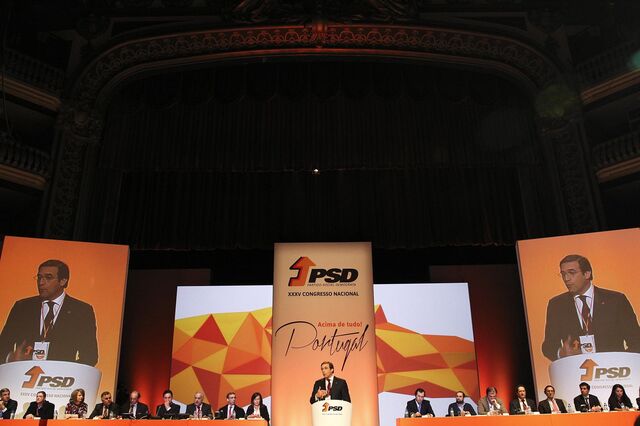 PSD escolhe Passos Coelho para líder pela quarta vez  