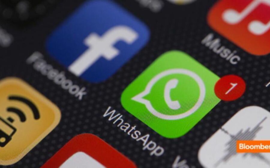 BLOOMBERG TV - Is WhatsApp Facebook’s Defensive Deal to Stay Cool?