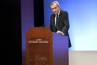 15. Bernard Arnault & família, Accionista da LVMH   Fortuna: 33,5 mil milhões de dólares