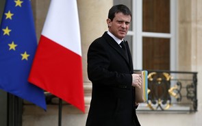 Manuel Valls apresenta demissão após ruptura com o ministro da Economia. Novo Governo será conhecido esta terça-feira 