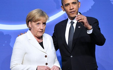 Obama e Merkel condenam anexação da Crimeia 