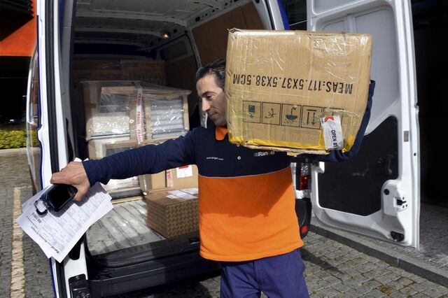 Rangel entra na gestão de lojas com parceria com a Tabaqueira