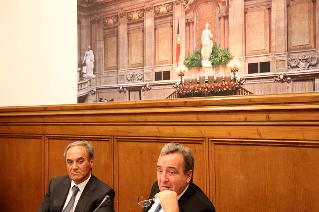 Investimentos portuários 'evitam saturação nos próximos 15 anos' 