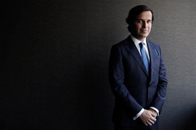 'É completamente falso que tenha existido qualquer ligação entre Salgado e Sócrates'