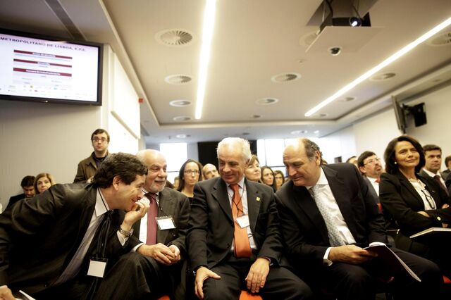 Secretária de Estado da Igualdade passa raspanete a grandes empresários