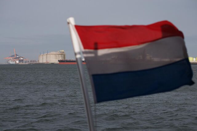 Holanda aprova terceiro resgate da Grécia