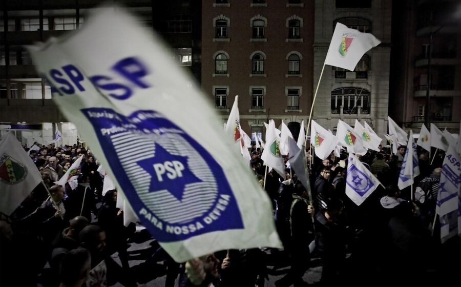 polícias manifestação