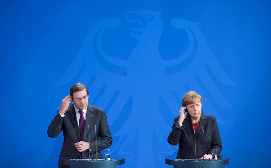 angela merkel passos coelho