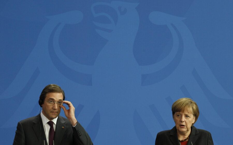 angela merkel passos coelho