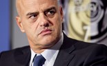 Matteo Renzi nomeia Claudio Descalzi para CEO da Eni