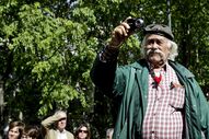 Desfile do 25 de Abril que assinala os 40 anos da revolução dos cravos