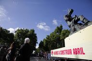 Desfile do 25 de Abril que assinala os 40 anos da revolução dos cravos