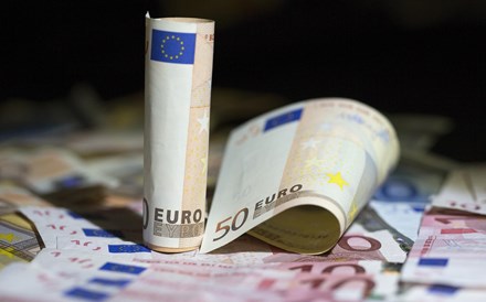 Trabalhadores das filiais estrangeiras ganham mais 395 euros do que nas empresas nacionais