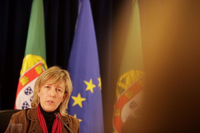 Governo reduz em um terço pacote de austeridade para 2015 