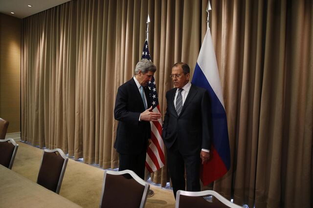 John Kerry encontra-se com Putin esta terça-feira