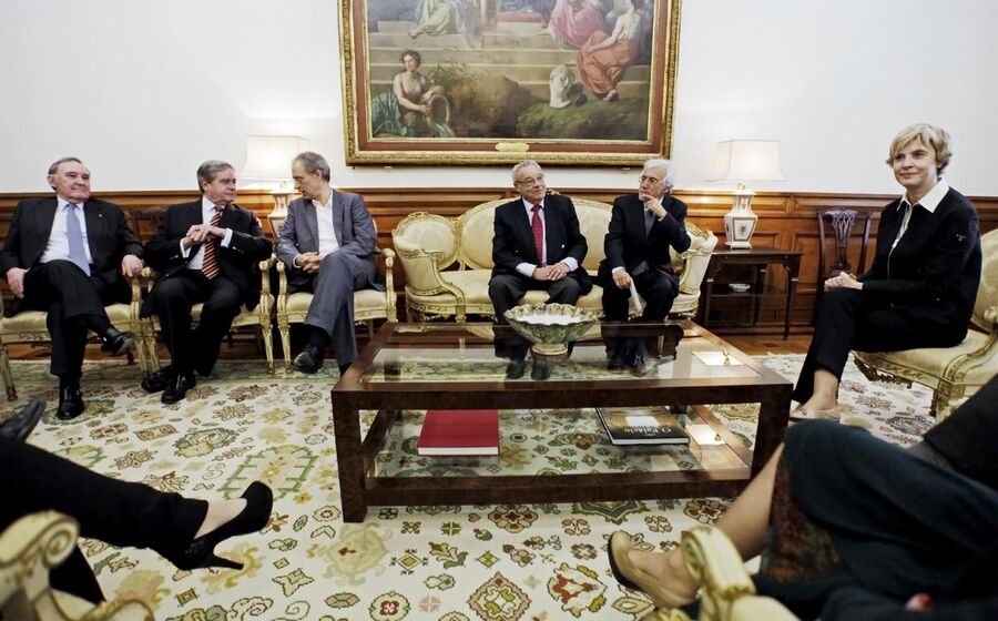assunção esteves petição manifesto