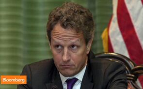 Geithner’s Memoir Defends Financial Crisis Bailout