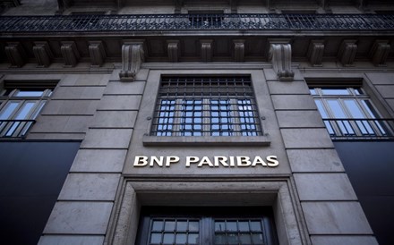 BNP Paribas multado em 90 milhões de dólares por manipulação cambial