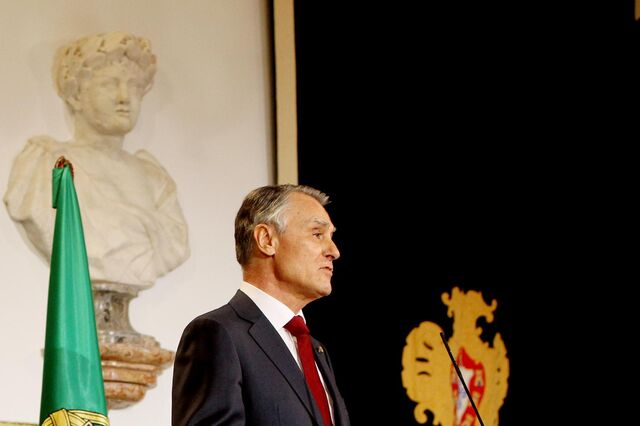 Cavaco aponta China como 'país estratégico para empresas portuguesas'