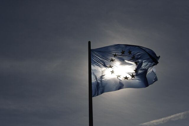 Quatro siglas de Bruxelas: PNR, PE, REP e PDE