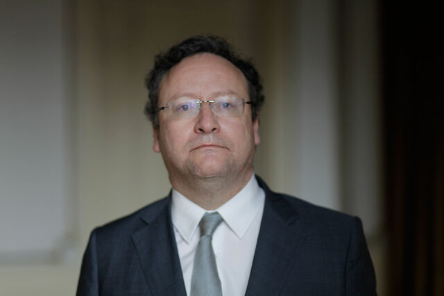 Francisco Assis mantém-se ao lado de Seguro