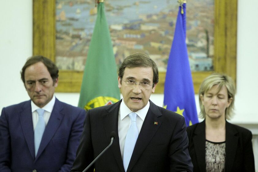 Passos Coelho anuncio saida 
