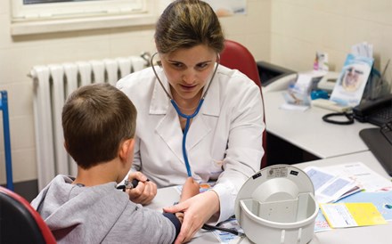 Nove meses depois, Portugal volta a ter vacina contra tuberculose